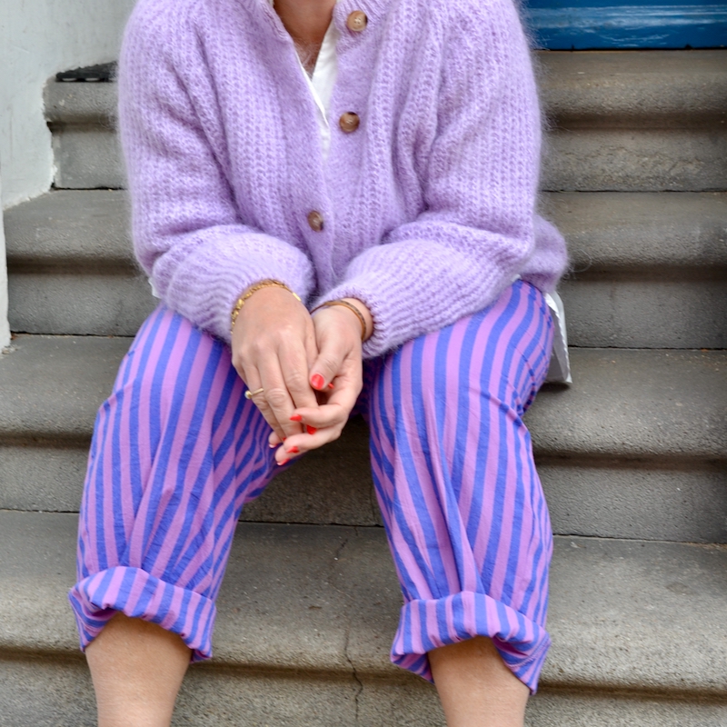 Barrel Fit Baumwollhose, blue/lilac stripes – Bild 6