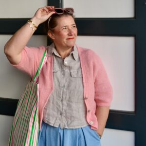 Leichter Cardigan mit Alpakawolle & V-Ausschnitt - Farbe Salmon