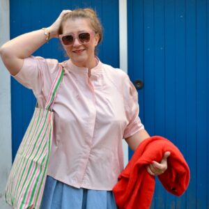 Bluse A-Linie mit kleinem Stehkragen, Farbe Rosa