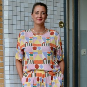 Shirt aus Viskose 'Shape game' by Charlotte Priou