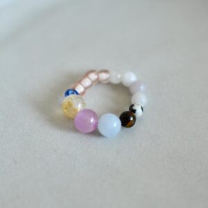 #01 Ring (Größe 1) mit Edelsteinmix Citrin, Jade, Morganit
