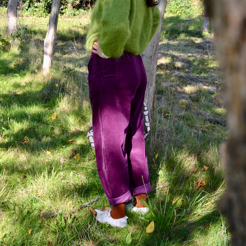 Cordhose plum, ballon fit – Bild 5